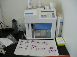 Blood lactate analyzer
